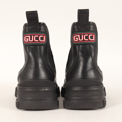 ラバーロゴパッチ レザー サイドゴア ブーツ (LEON CHELSEA BOOTS WITH EMBOSSED LOGO)