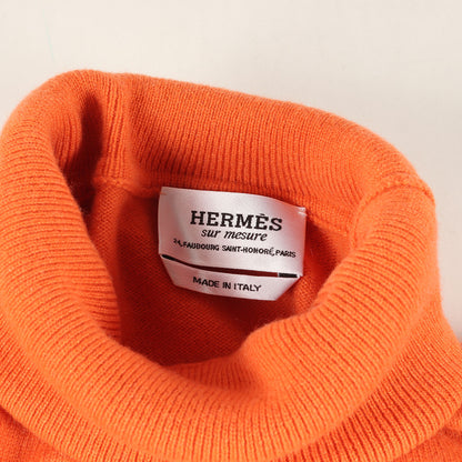 [近年モデル] タートルネック カシミヤ100% ニット