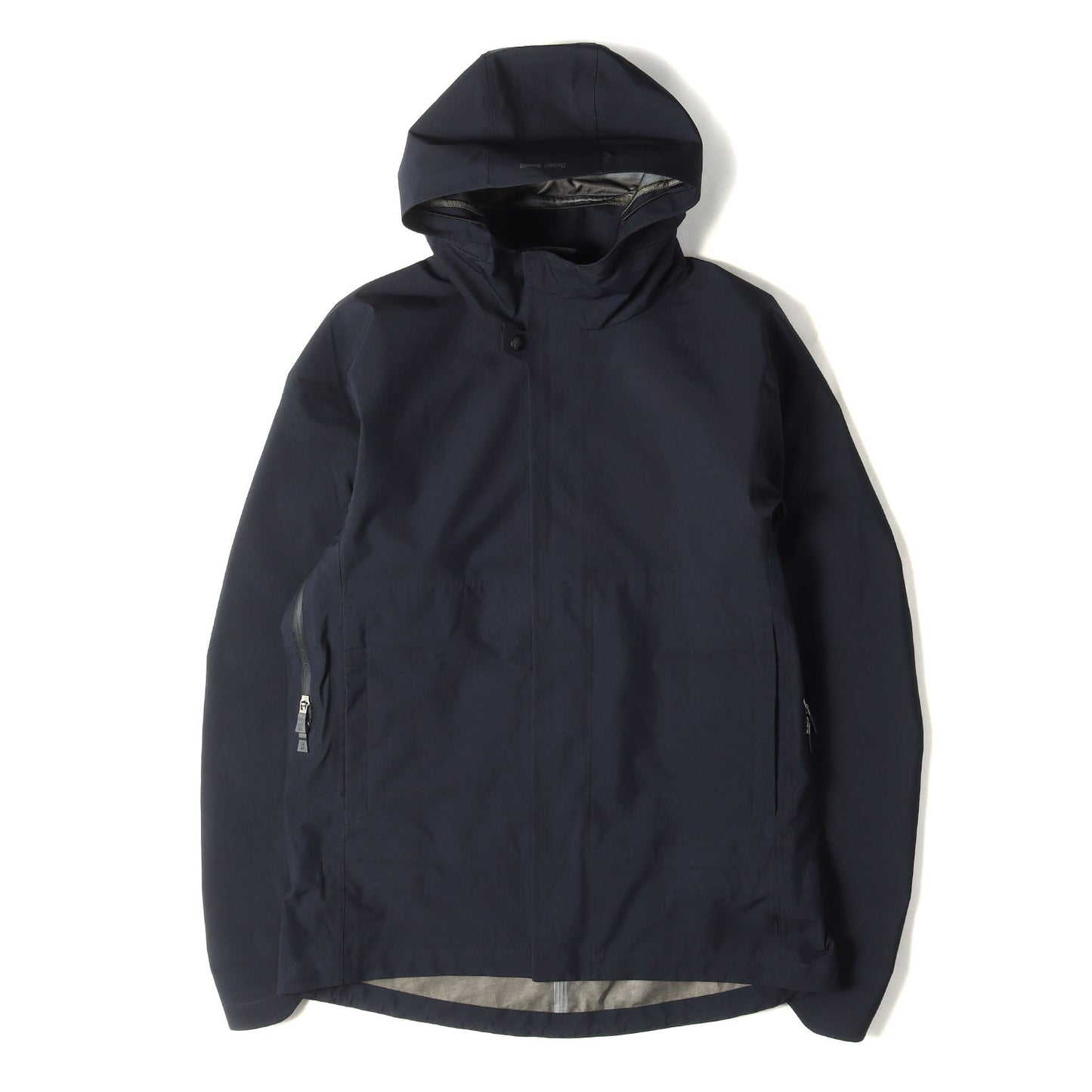 GORE-TEX 止水ジップ フーデッド ナイロン ジャケット / HERNO Laminar GI013UL-11107-9290