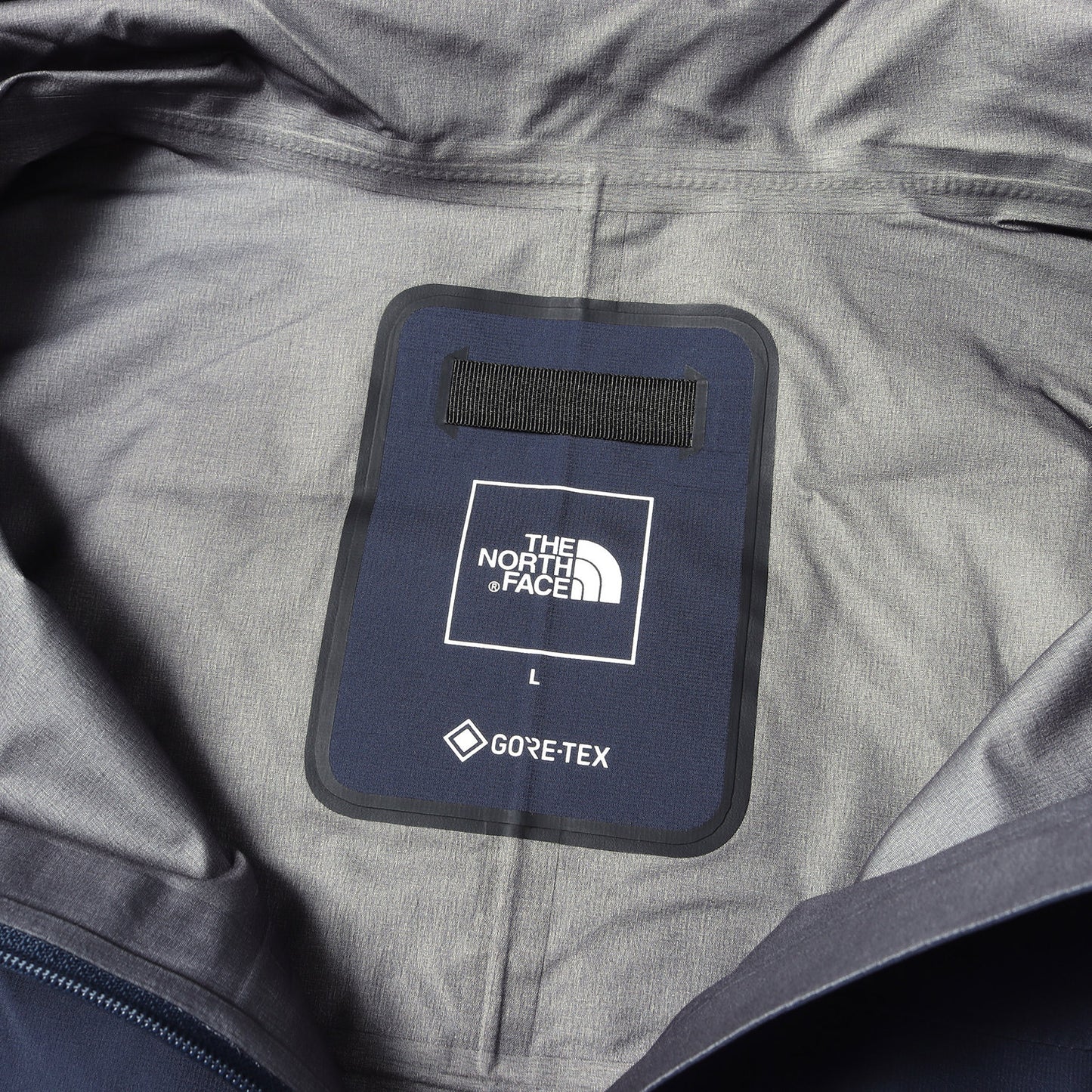 GORE-TEX クライムライト シェルジャケット (Climb Light Jacket)