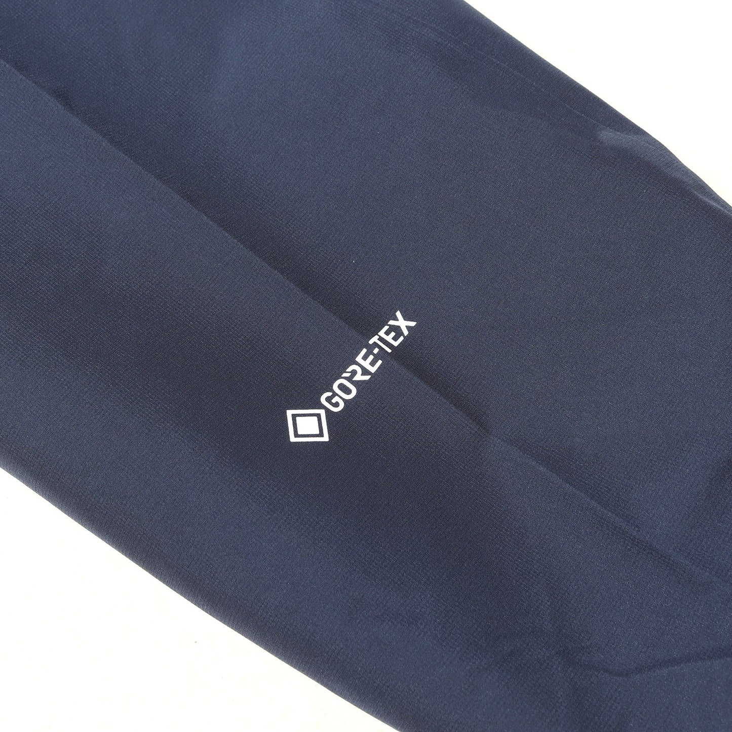 GORE-TEX クライムライト シェルジャケット (Climb Light Jacket)