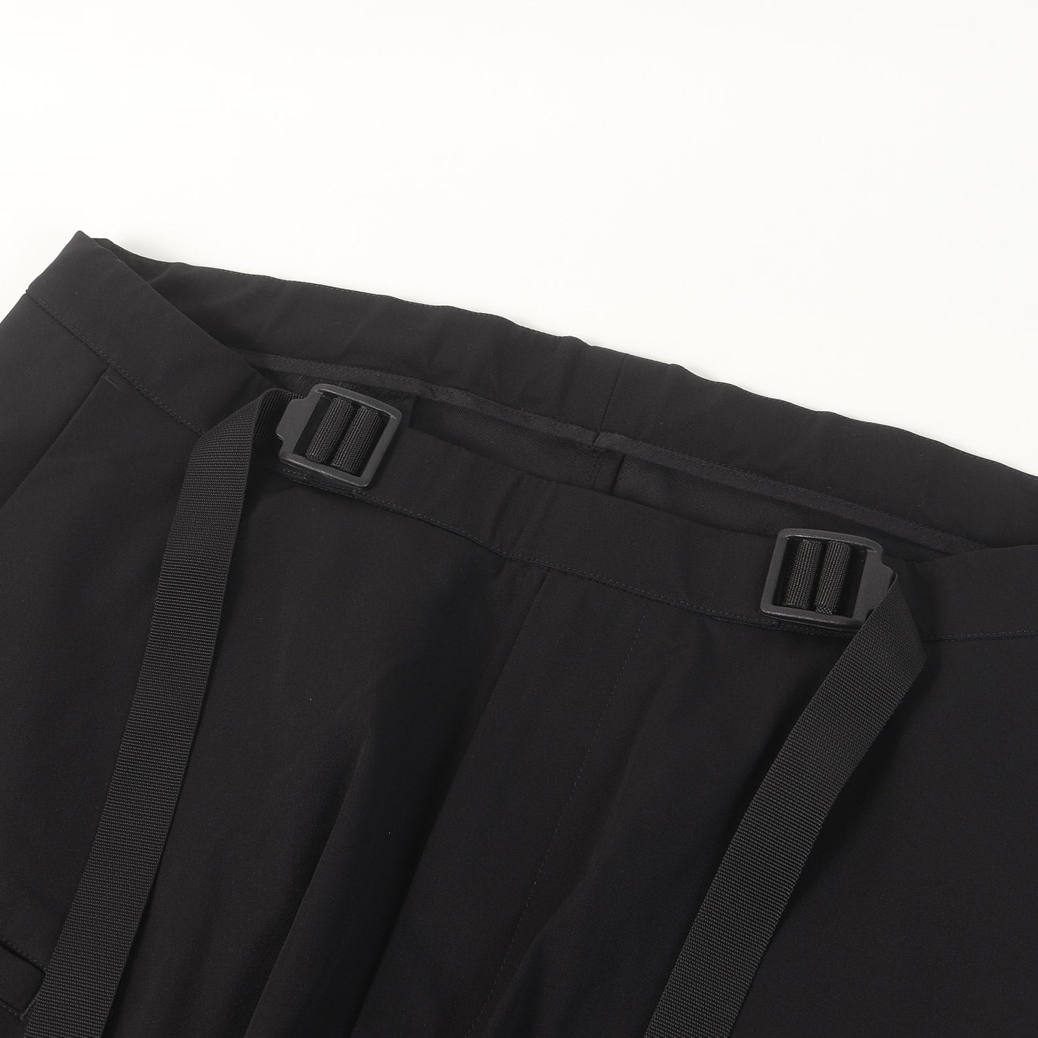 ACRONYM (アクロニウム) ストレッチシェル ワイド テーパード パンツ