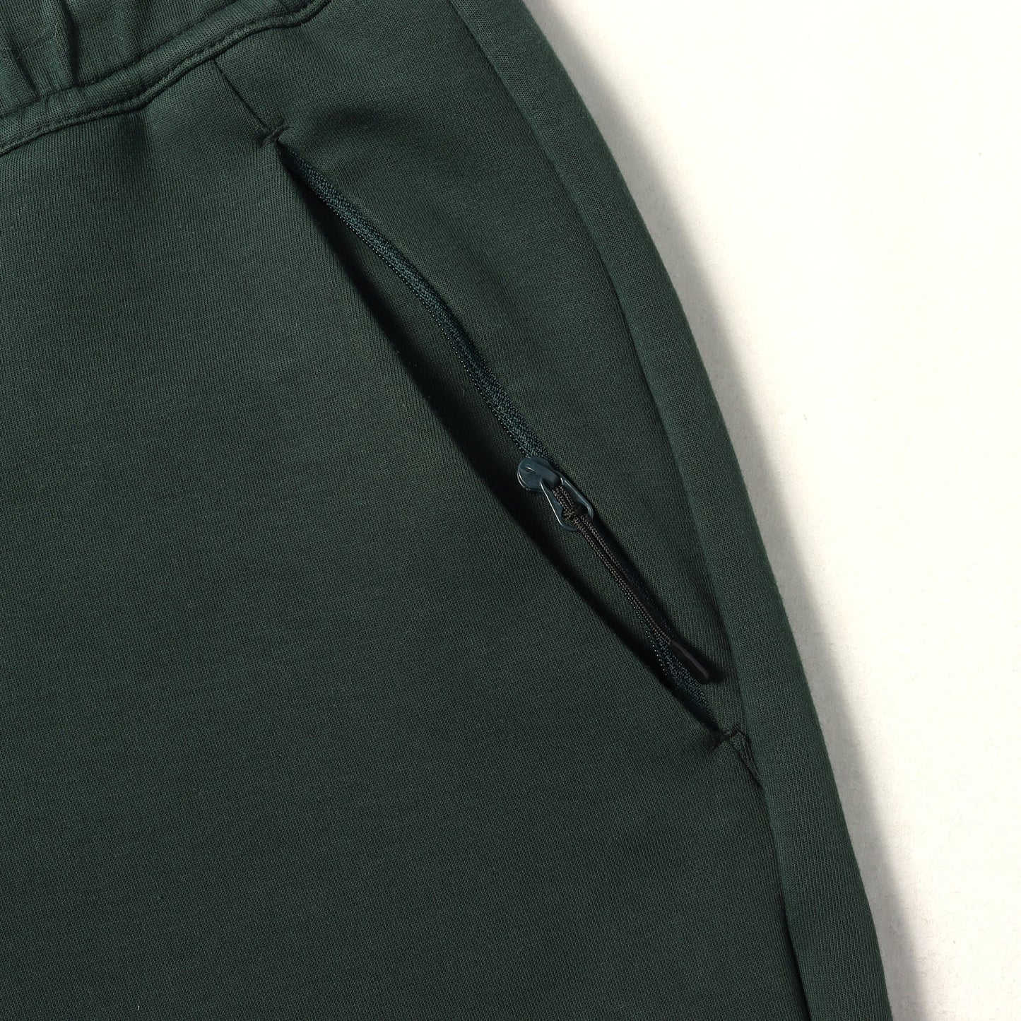 25SS テック スウェット トレーニング パンツ (TECH SWEAT TRAINING PANTS)