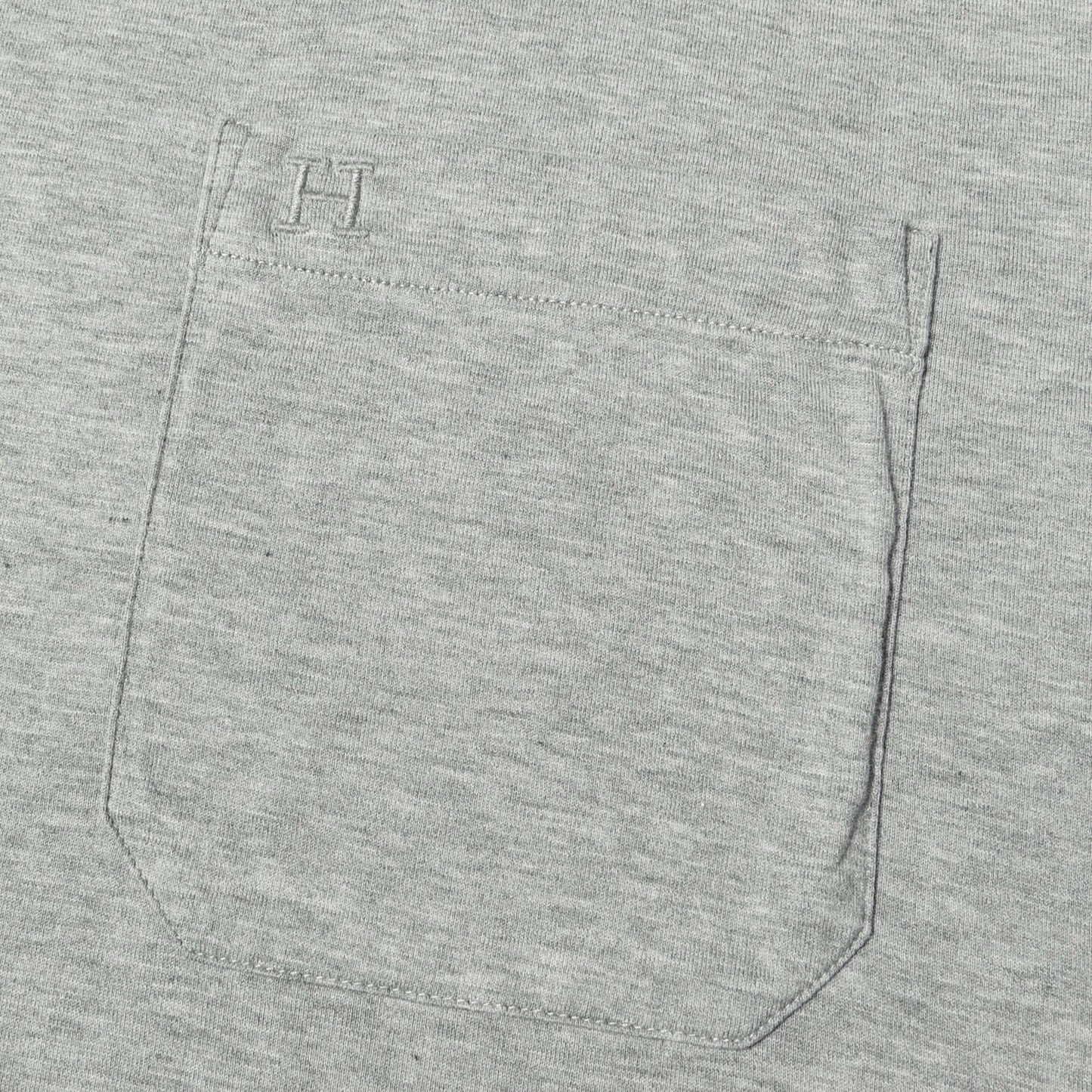 Hロゴ刺繍 クルーネック ポケット Tシャツ