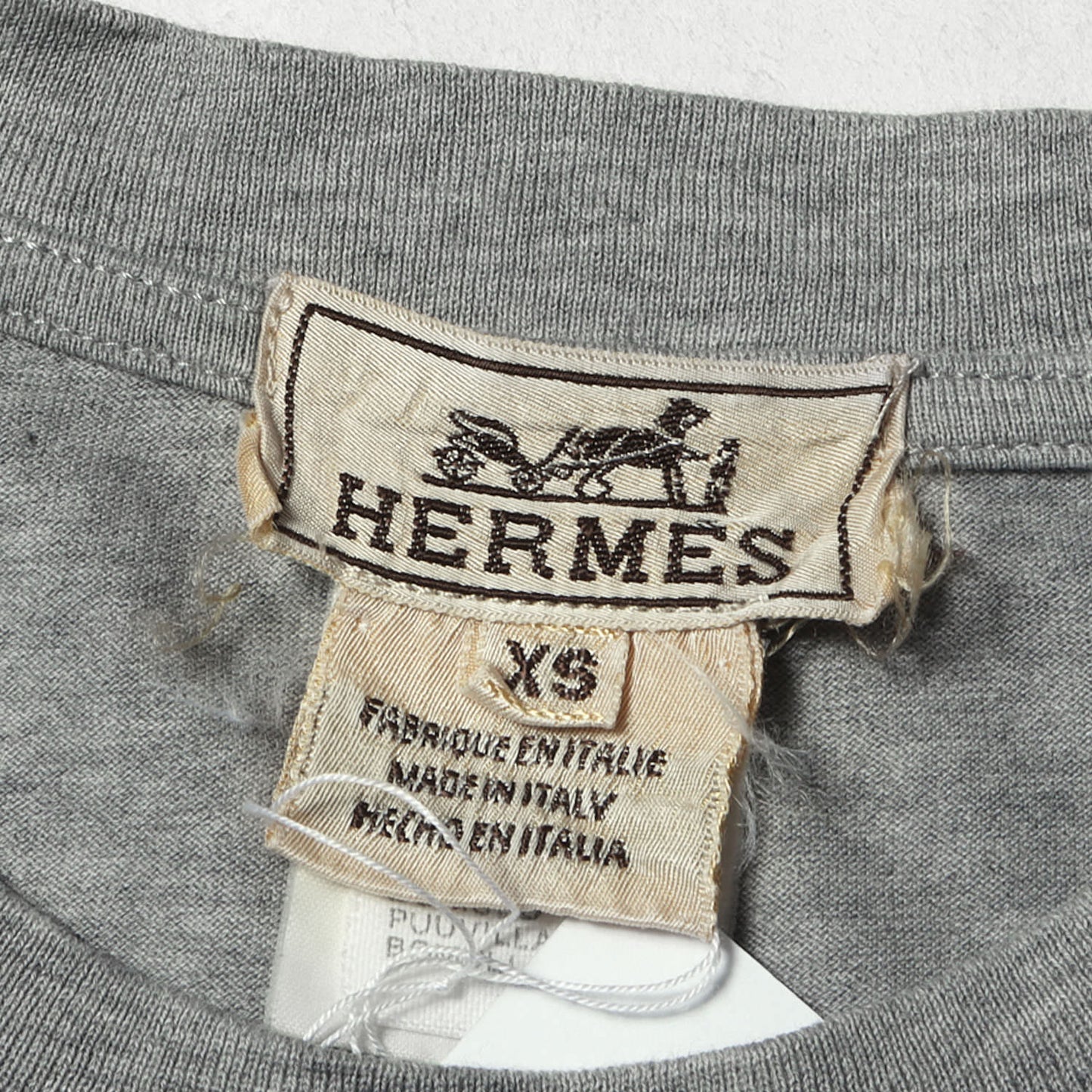 Hロゴ刺繍 クルーネック ポケット Tシャツ