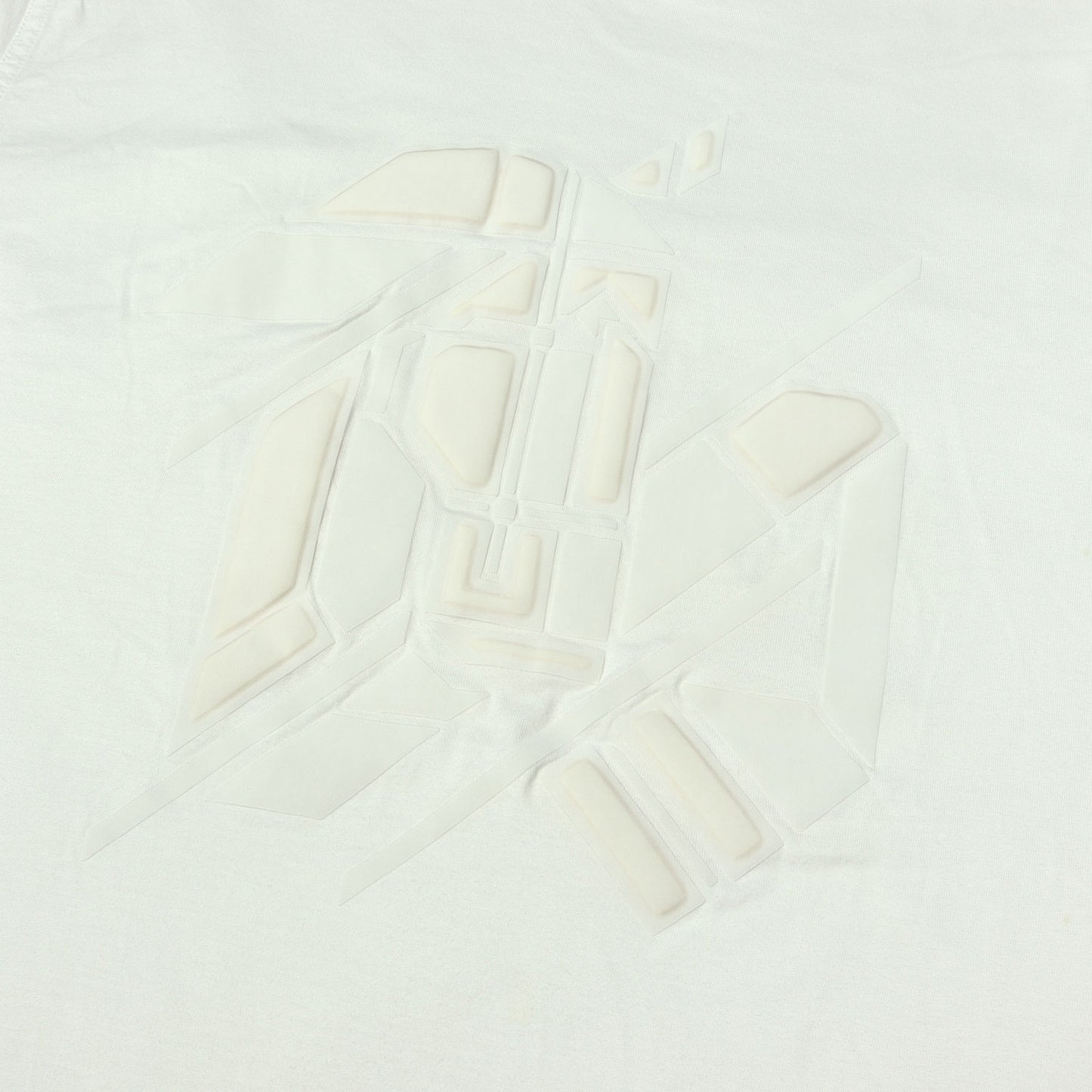 シュヴォー・アン・シンメトリー 3Dグラフィック クルーネック Tシャツ