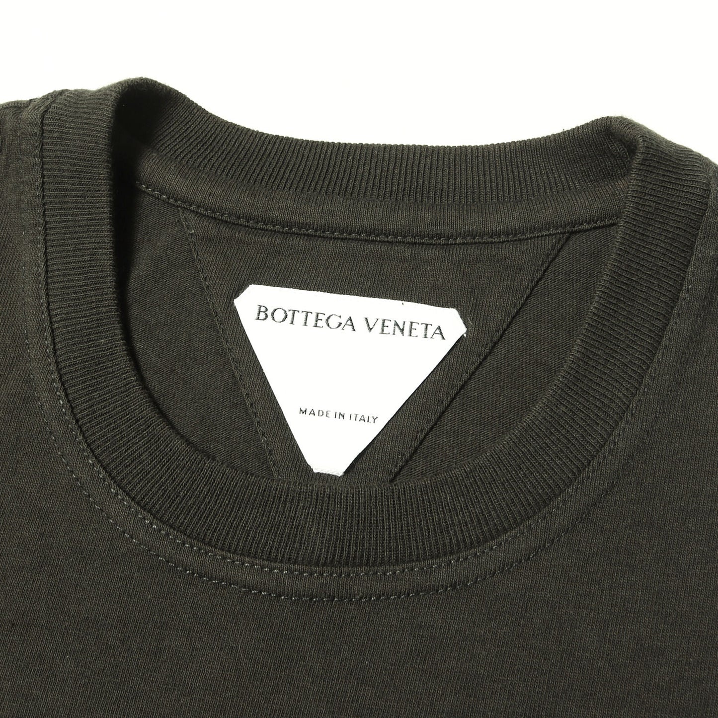 [近年モデル] 同色ロゴステッチ クルーネック Tシャツ 649060 VF1U0