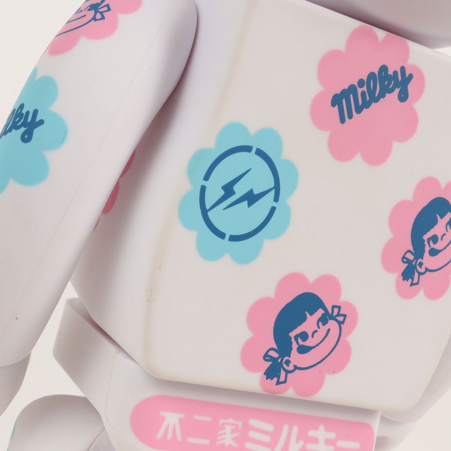 ×THE CONVENI / fragment design / 不二家 COLOR MILKY BE@RBRICK 100% ＆ 400% ベアブリック 2020年製