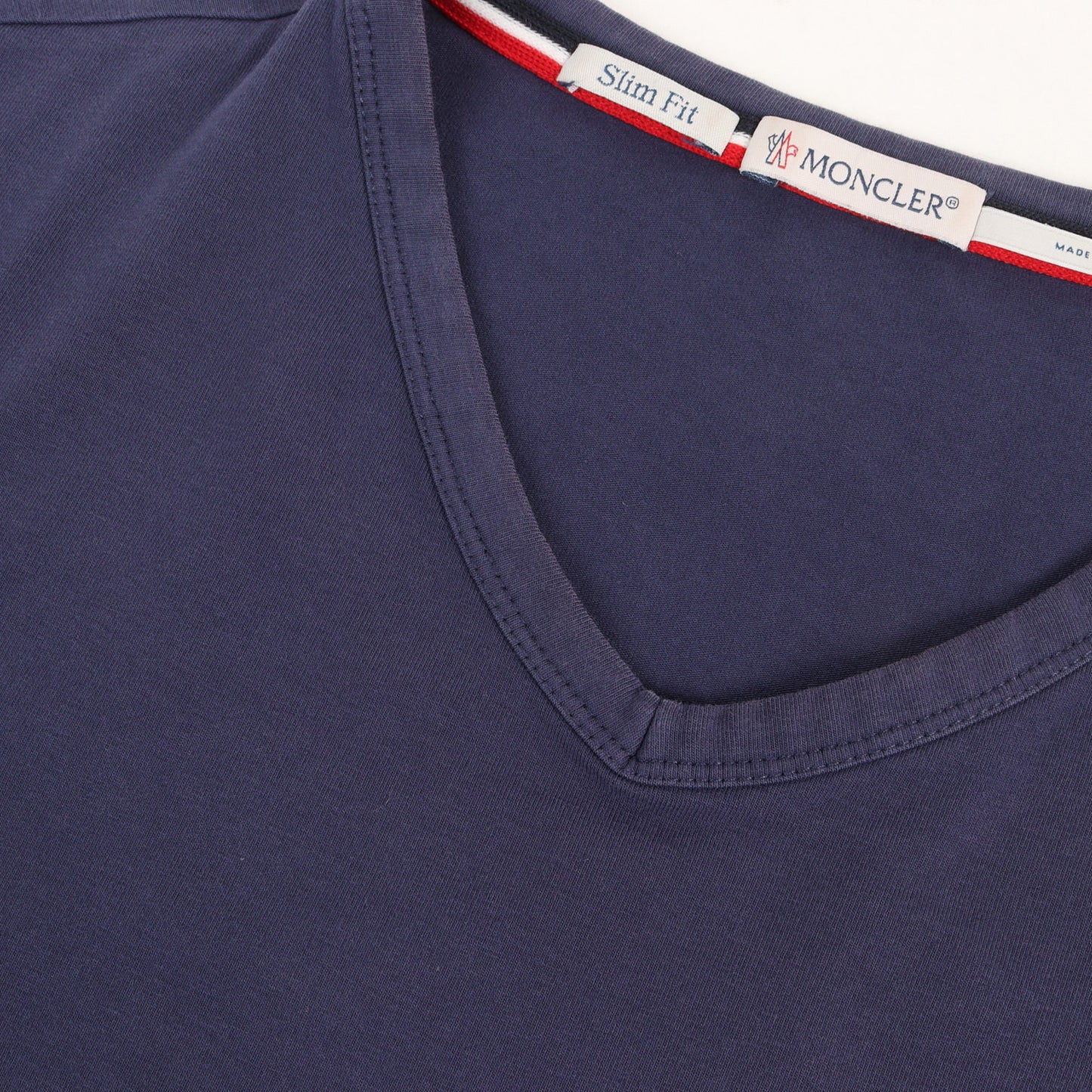 ワッペン付き トリコロールリブ ストレッチ Vネック Tシャツ (MAGLIA T-SHIRT)