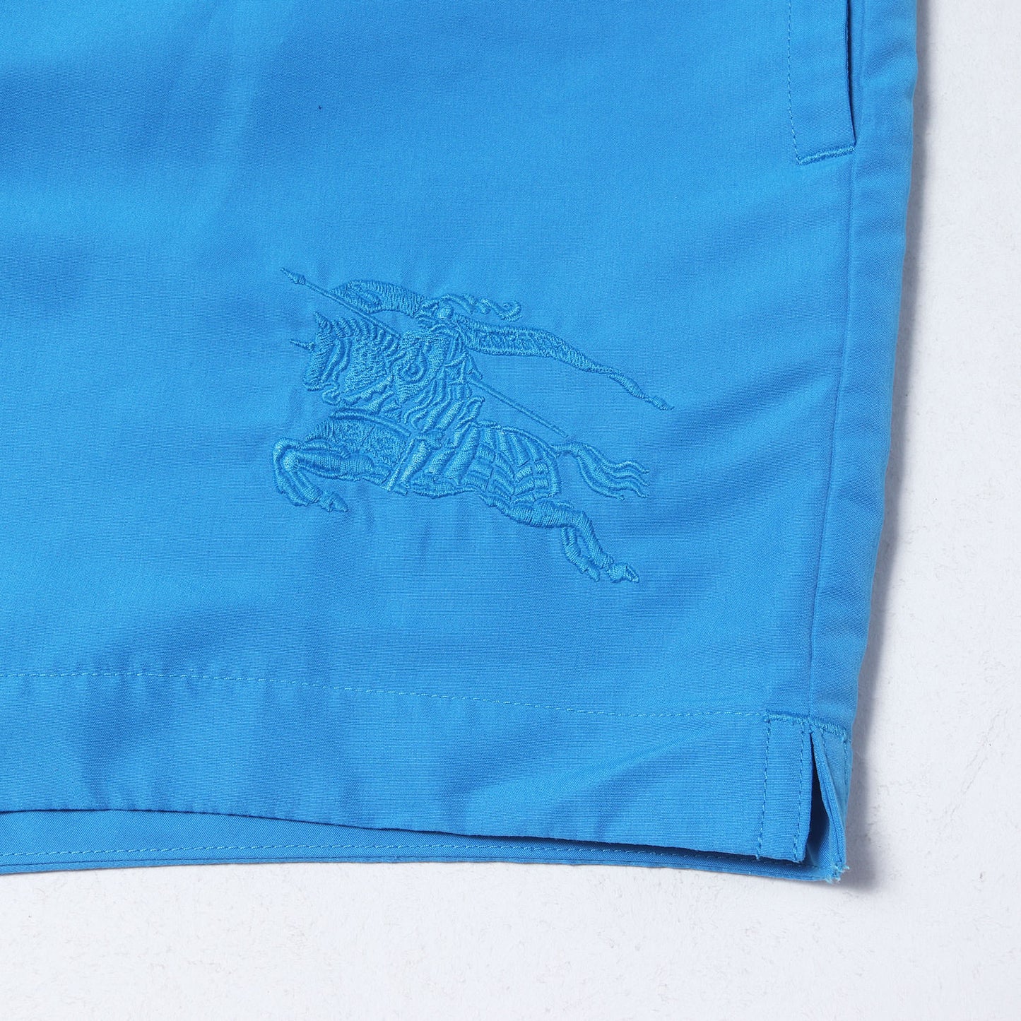 ロゴ刺繍 ウォーターショーツ
