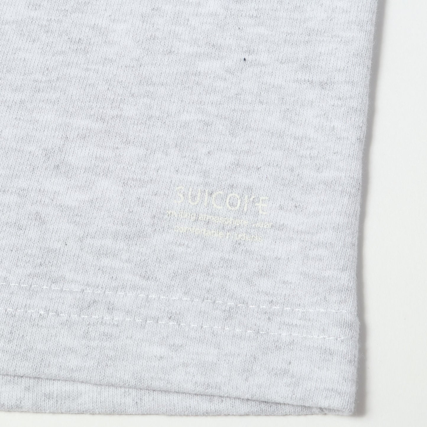 ×Mark Gonzales / SUICOKE レターロゴ クルーネック ポケット Tシャツ