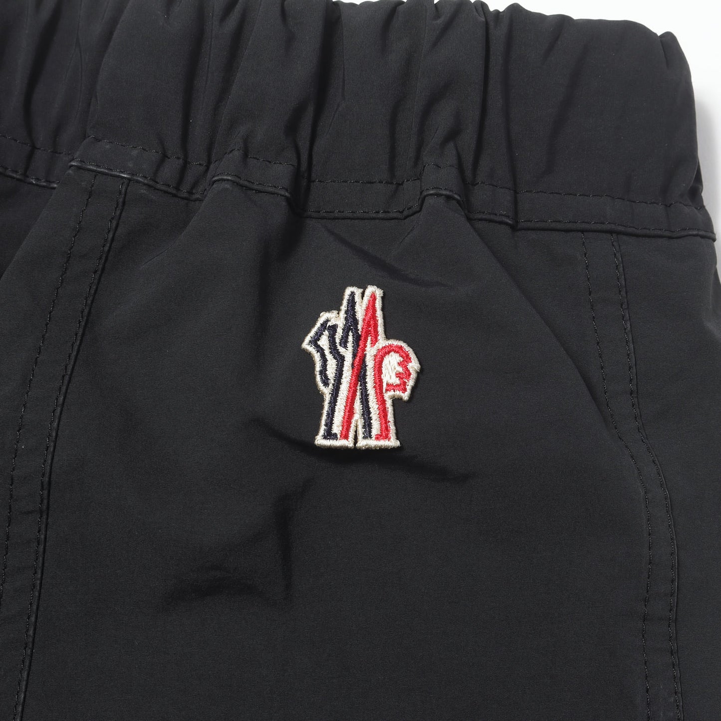 24SS Moncler Grenoble ポリエステルタフタ イージーショーツ(SHORTS)