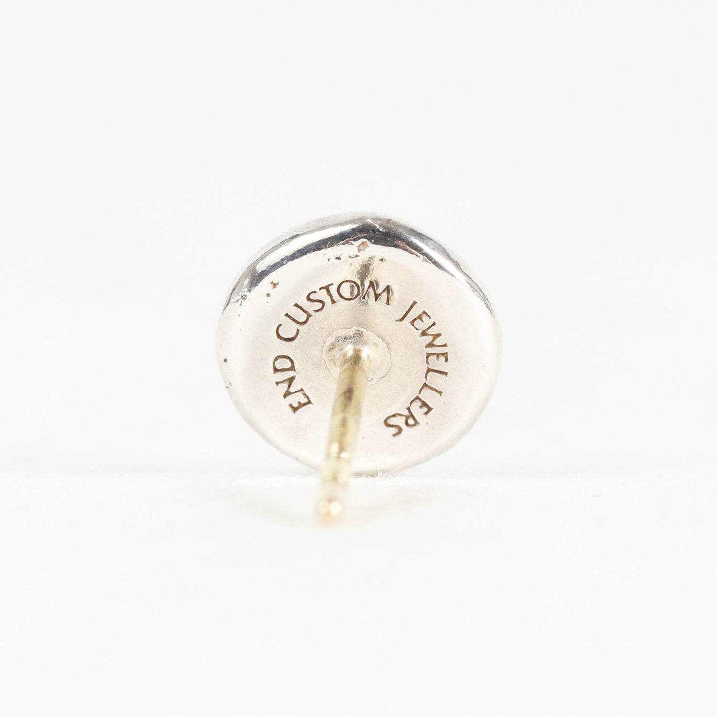 フラット スタッズ イヤリング / ピアス(Flat stud earring 7mm)