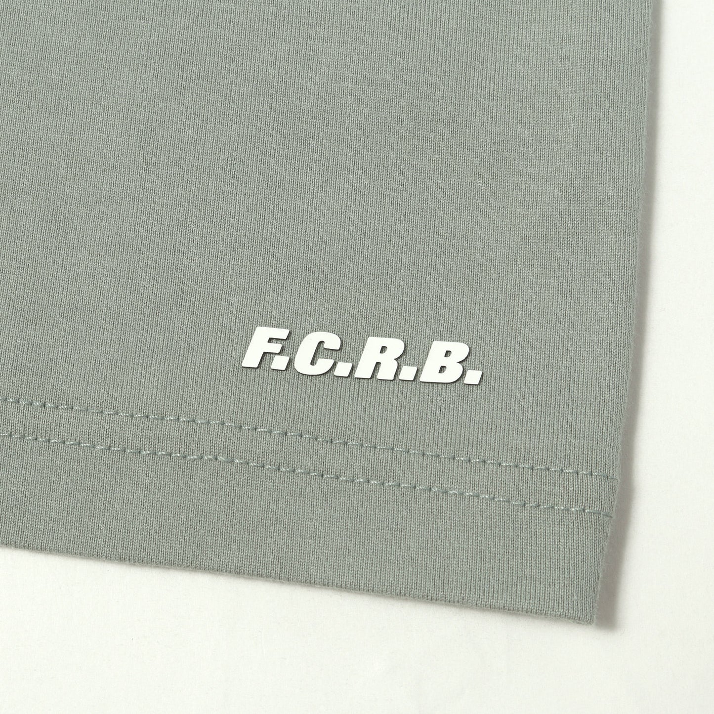 25AW ブランドロゴ クルーネック Tシャツ(SIGNATURE TEE)