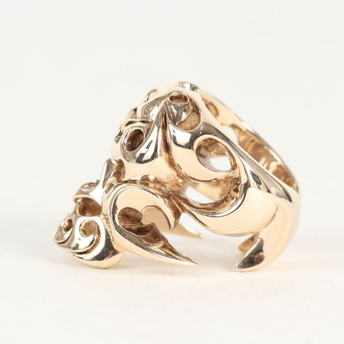 8K ゴールド ボルネオスカル リング(BORNEO SKULL RING / GOLD)