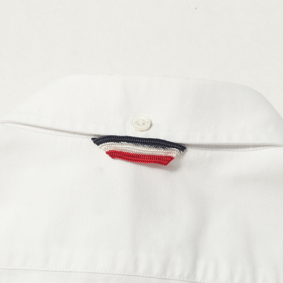 ロゴパッチ付き オックスフォードコットン スナップボタン BD シャツ (CAMICIA)