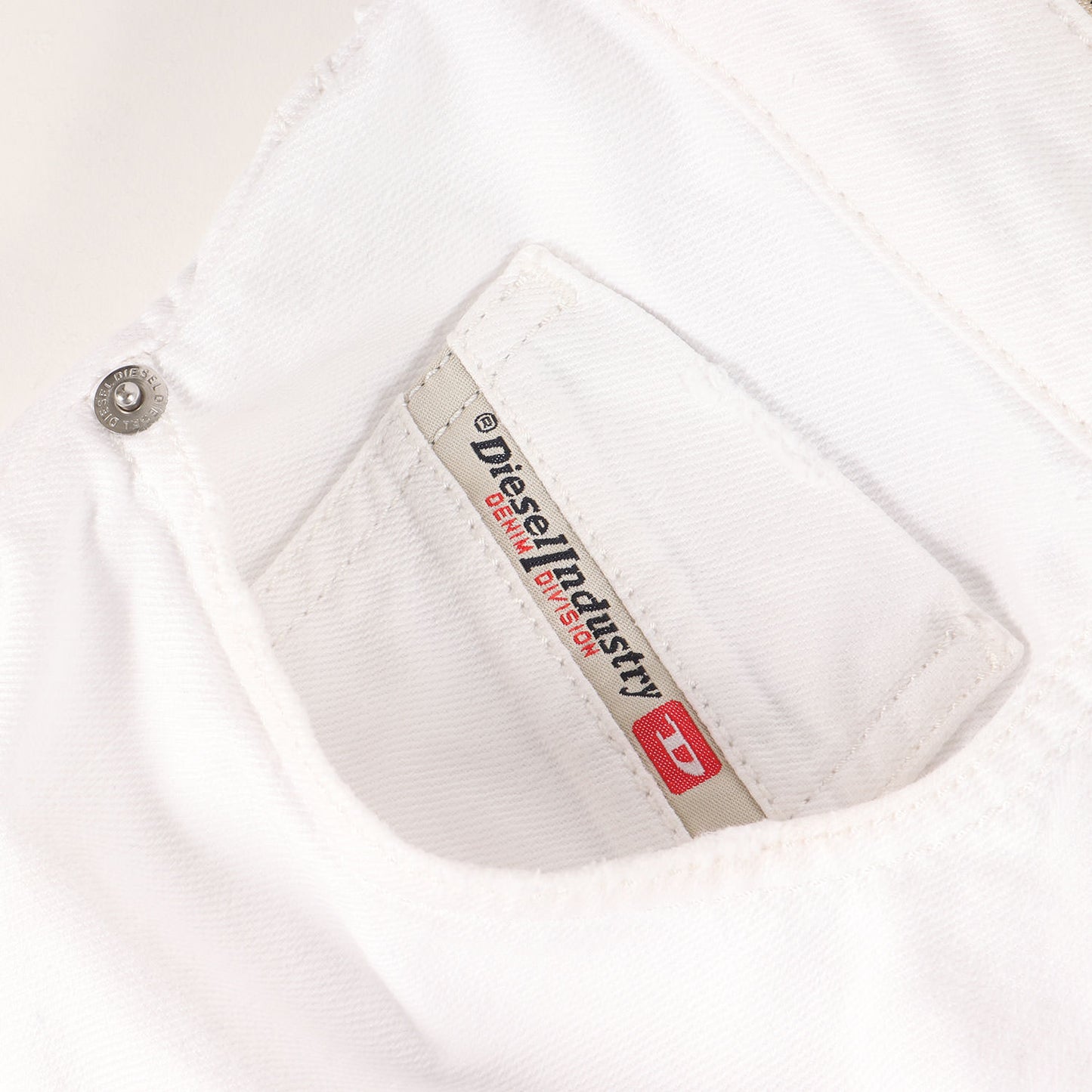 ストレッチ ホワイト デニムショーツ