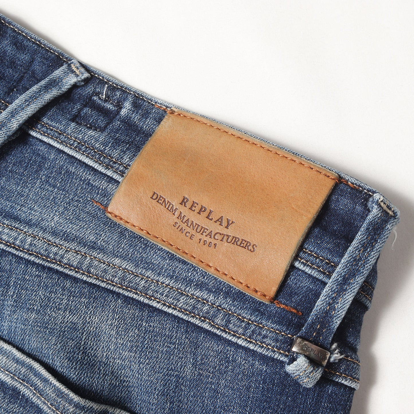 ヴィンテージ加工 ストレッチ デニムパンツ(1 YEAR SLIM FIT ANBASS)