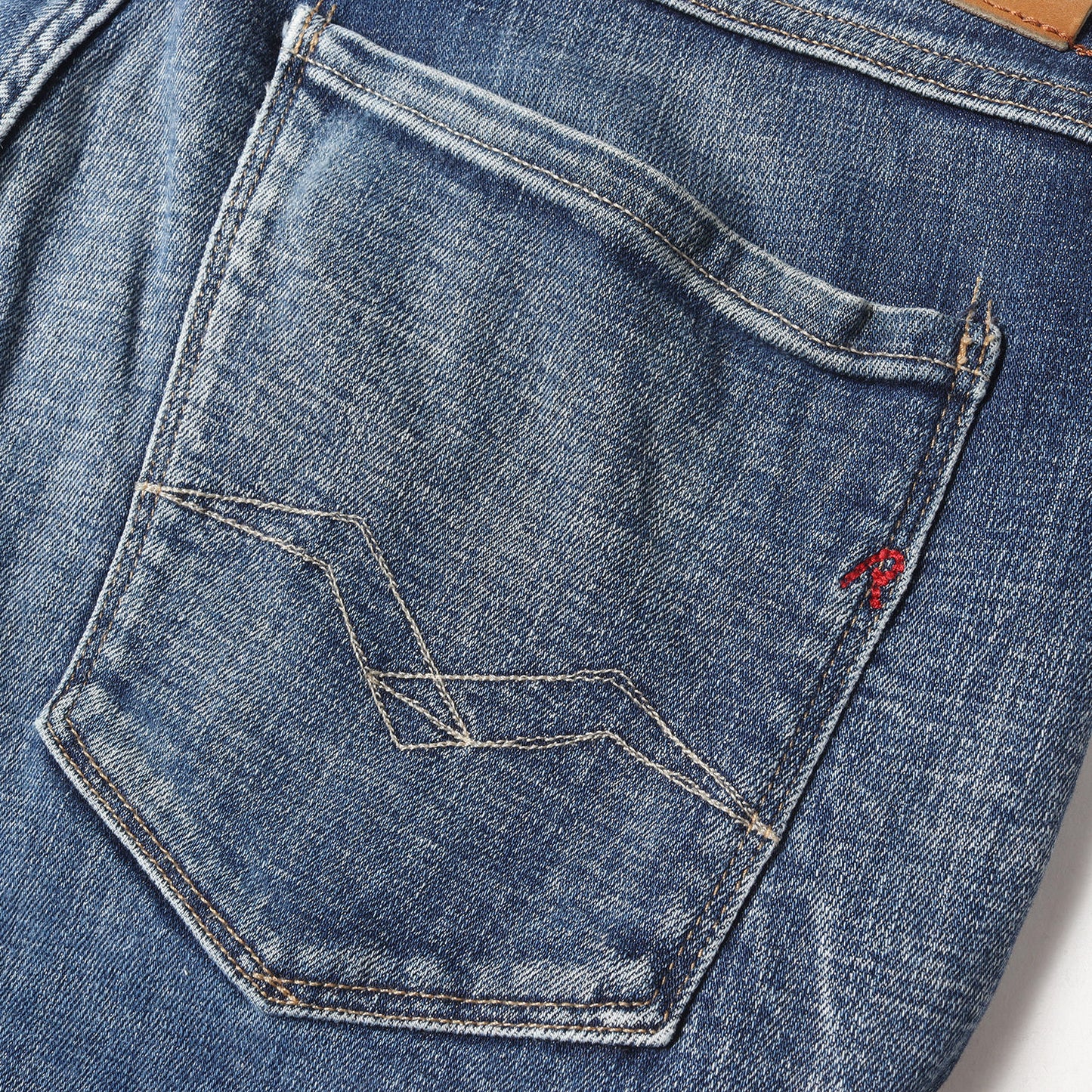 ヴィンテージ加工 ストレッチ デニムパンツ(1 YEAR SLIM FIT ANBASS)