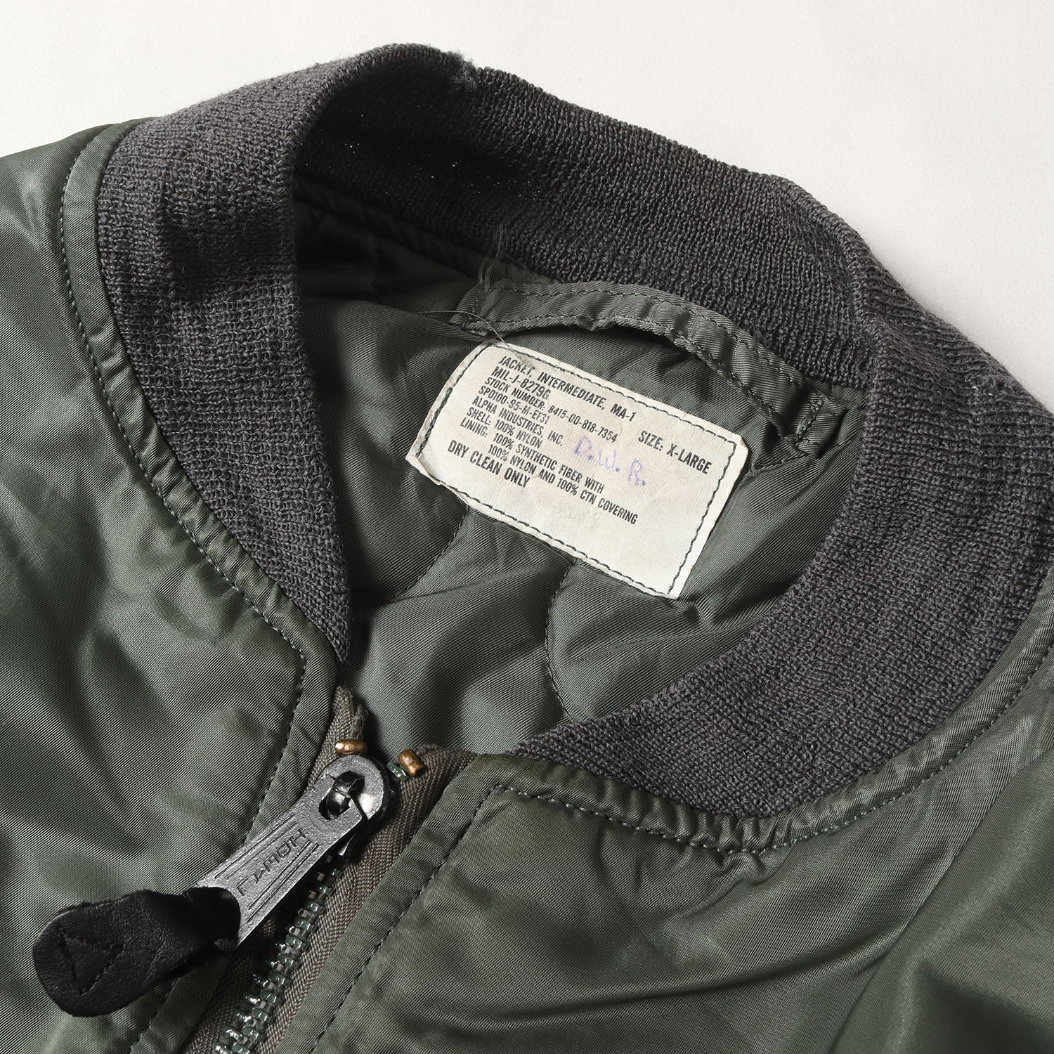 雰囲気抜群 ALPHA社製] 90s 米軍実物 グランドクルー MA-1 ジャケット