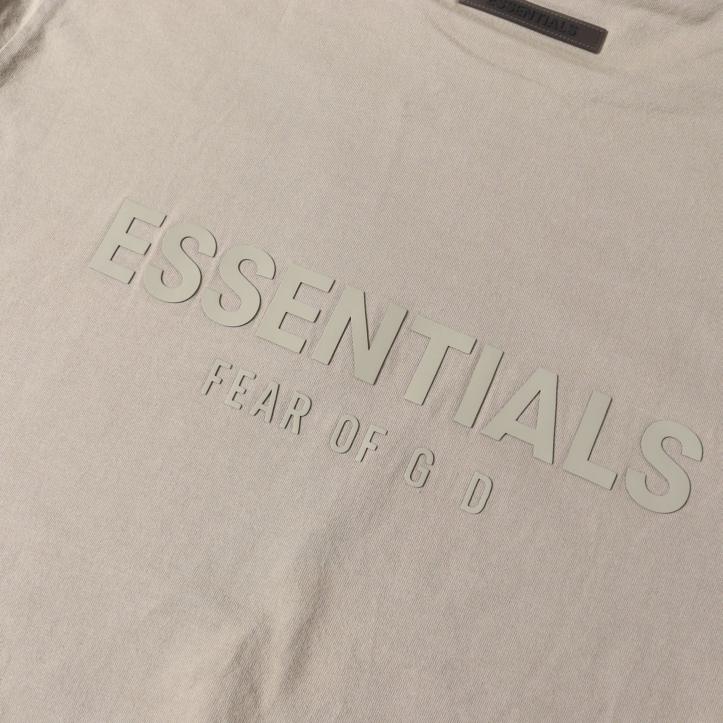 FOG ESSENTIALS ブランドロゴ ロングスリーブ Tシャツ