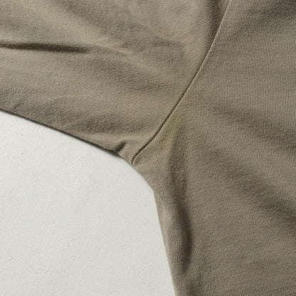 FOG ESSENTIALS ブランドロゴ ロングスリーブ Tシャツ