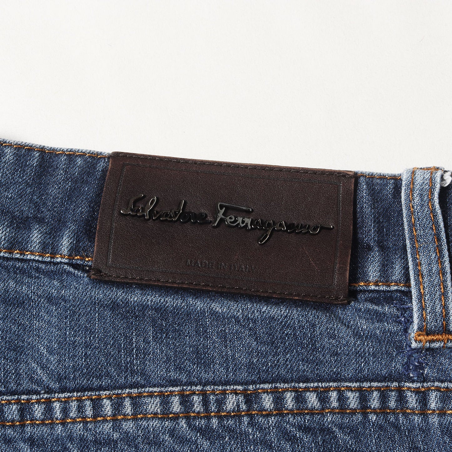 ユーズド加工 ストレート デニムパンツ