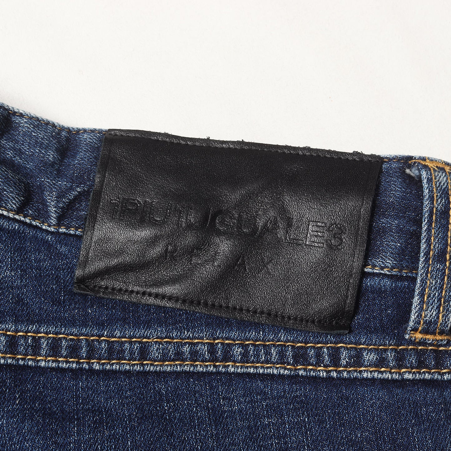 1PIU1UGUALE3 RELAX ロゴアップリケ ストレッチ スリム デニムパンツ