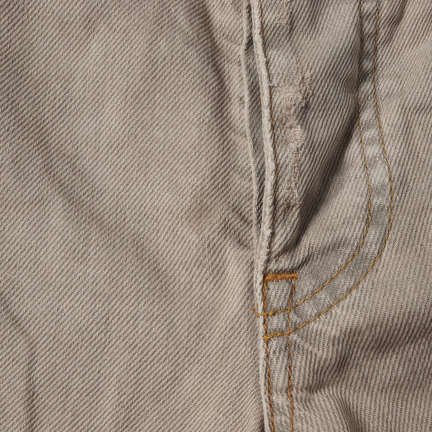 14GOLD ロゴプレート付き ヴィンテージ加工 ストレート デニムパンツ