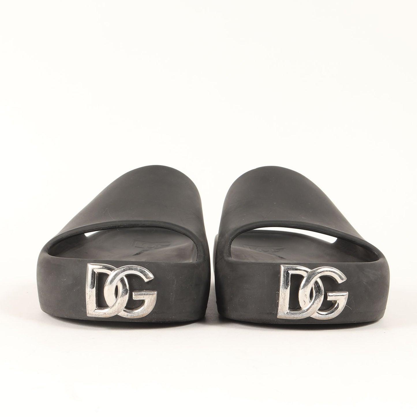 近年モデル ロゴプラークプラットフォーム スライドサンダル