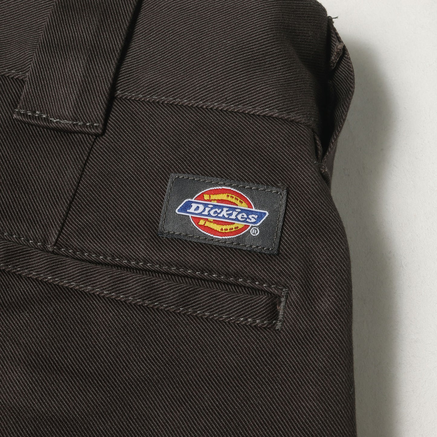 ×Dickies ストレッチツイル テーパード チノパンツ