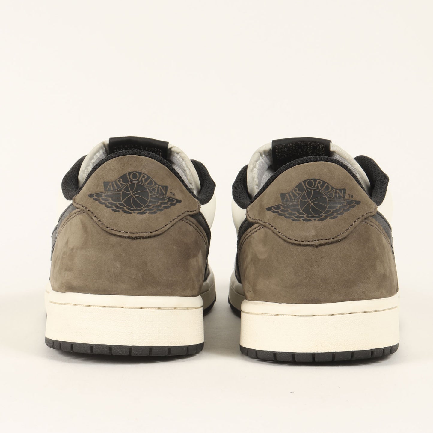 AIR JORDAN 1 RETRO LOW OG MOCHA (CZ0790-102)