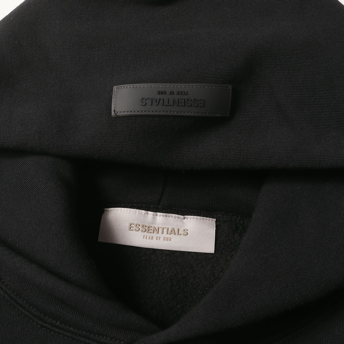 FOG ESSENTIALS フロッキープリント スウェットパーカー