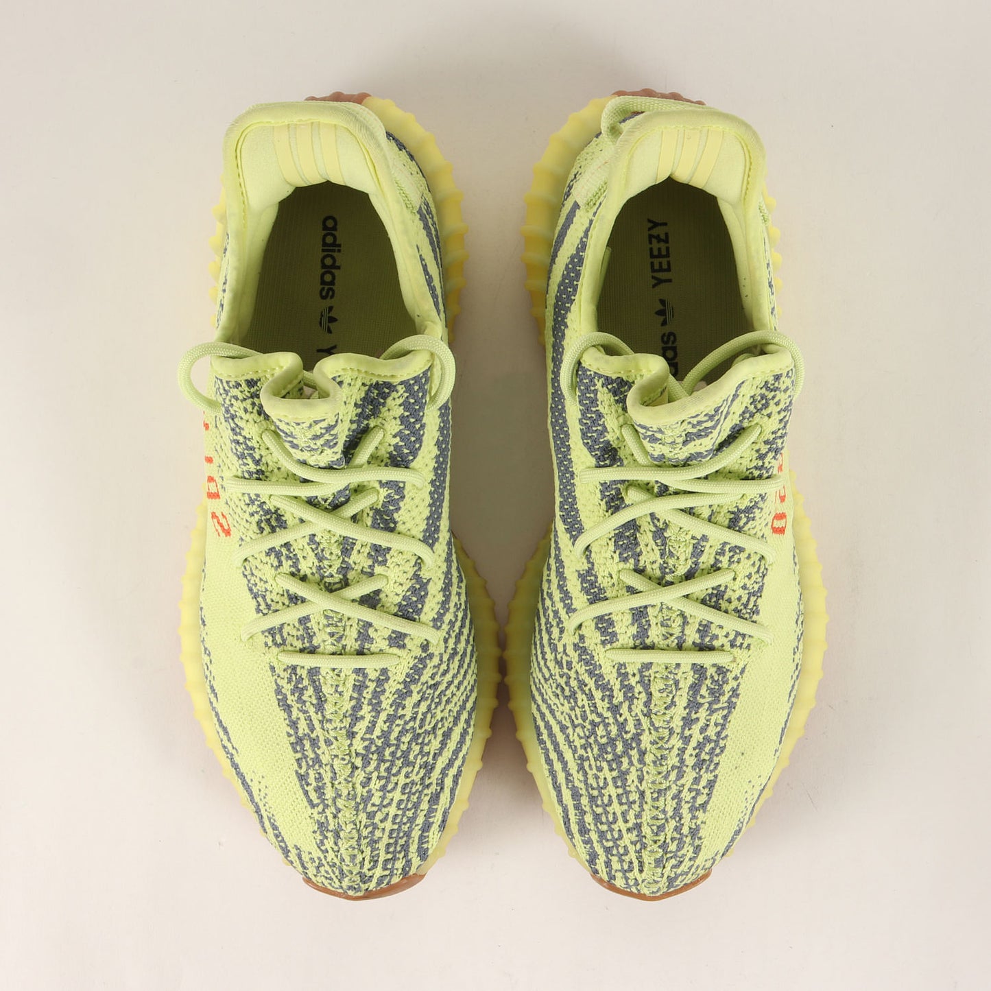 YEEZY BOOST 350 V2 SEMI FROZEN YELLOW (B37572)