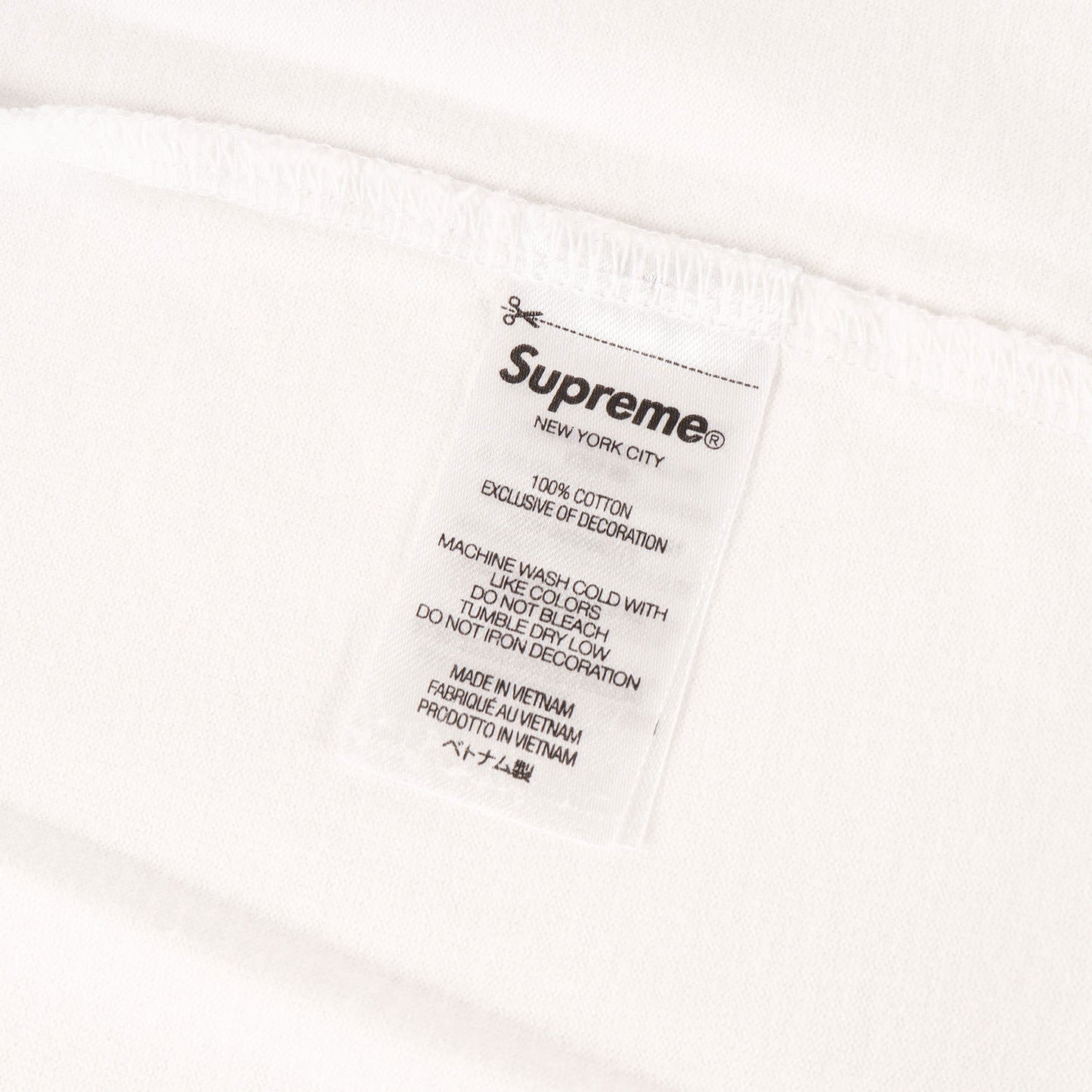スモールBOXロゴ Tシャツ(Small Box Tee)