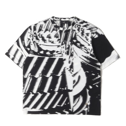 近年モデル 全面ジャガード グラフィック Tシャツ