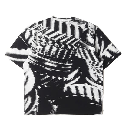 近年モデル 全面ジャガード グラフィック Tシャツ