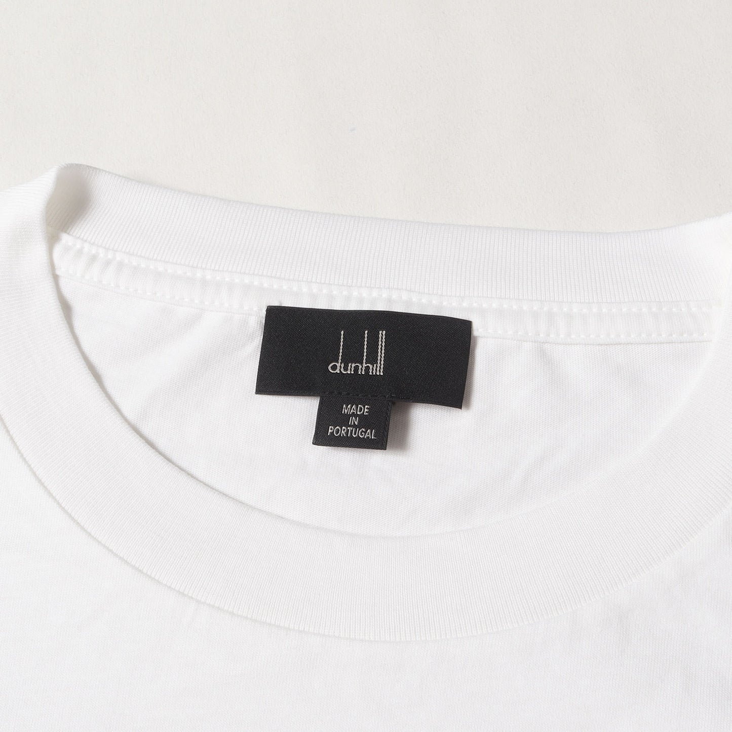 近年モデル チェーン刺繍ロゴ ロングスリーブ Tシャツ
