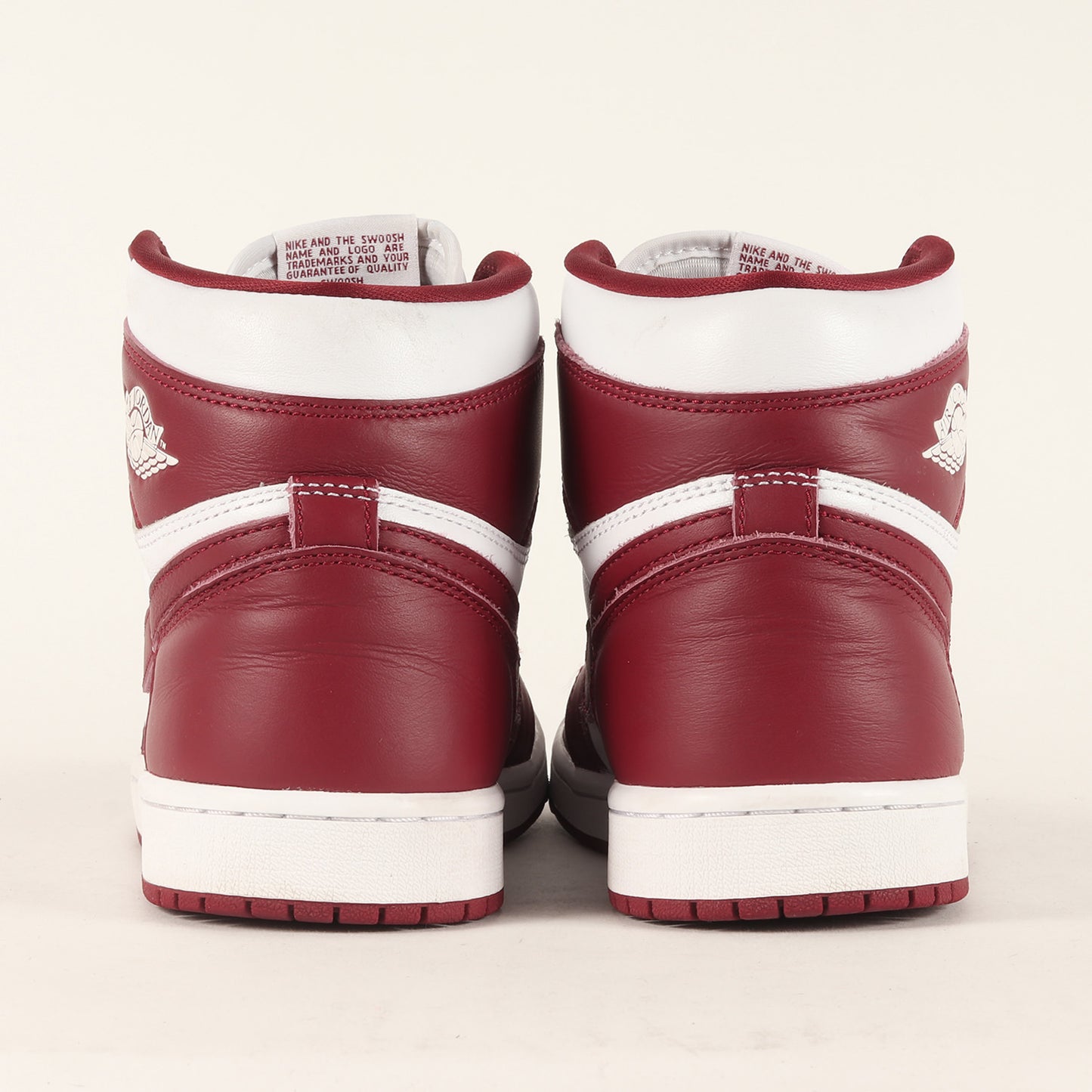 AIR JORDAN 1 RETRO HIGH OG ARTISANAL RED (DZ5485-160)