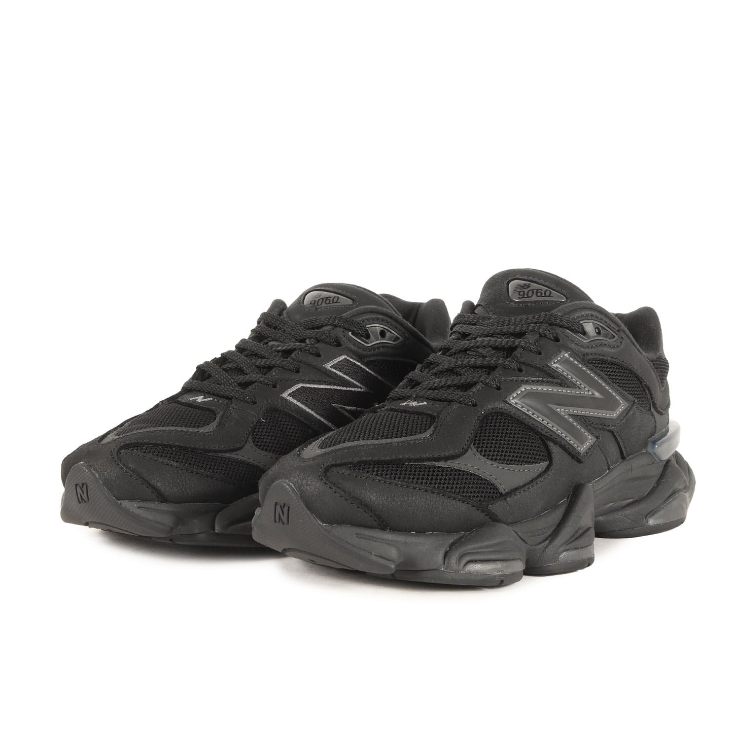 25SS U9060 ZGE TRIPLE BLACK