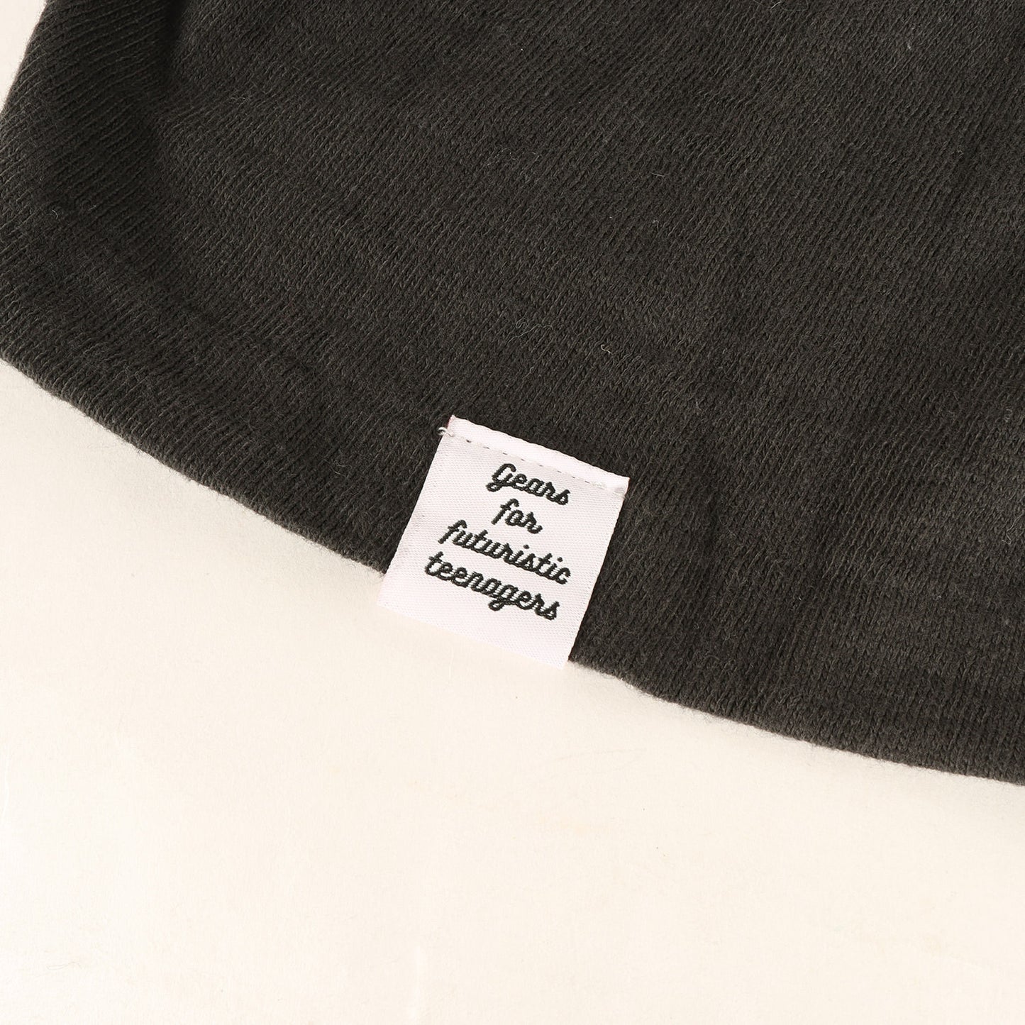 23AW ハートグラフィック Tシャツ