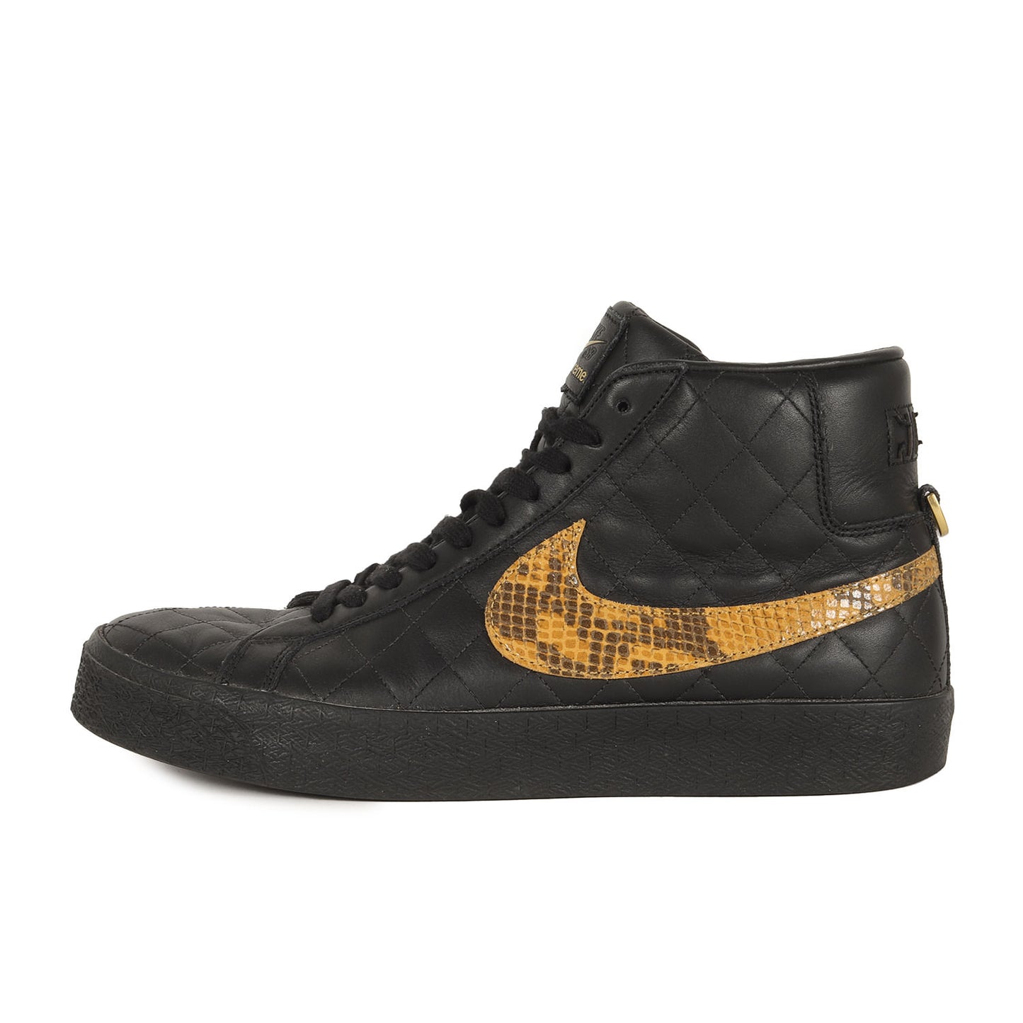 22AW ×NIKE SB ZOOM BLAZER MID QS (DV5078-001)