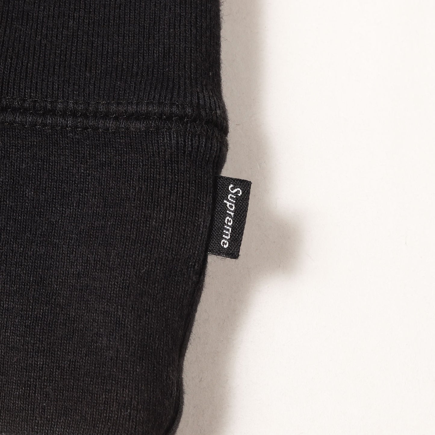 袖パッチ付き スウェット パーカー(Sleeve Patch Hooded Sweatshirt)