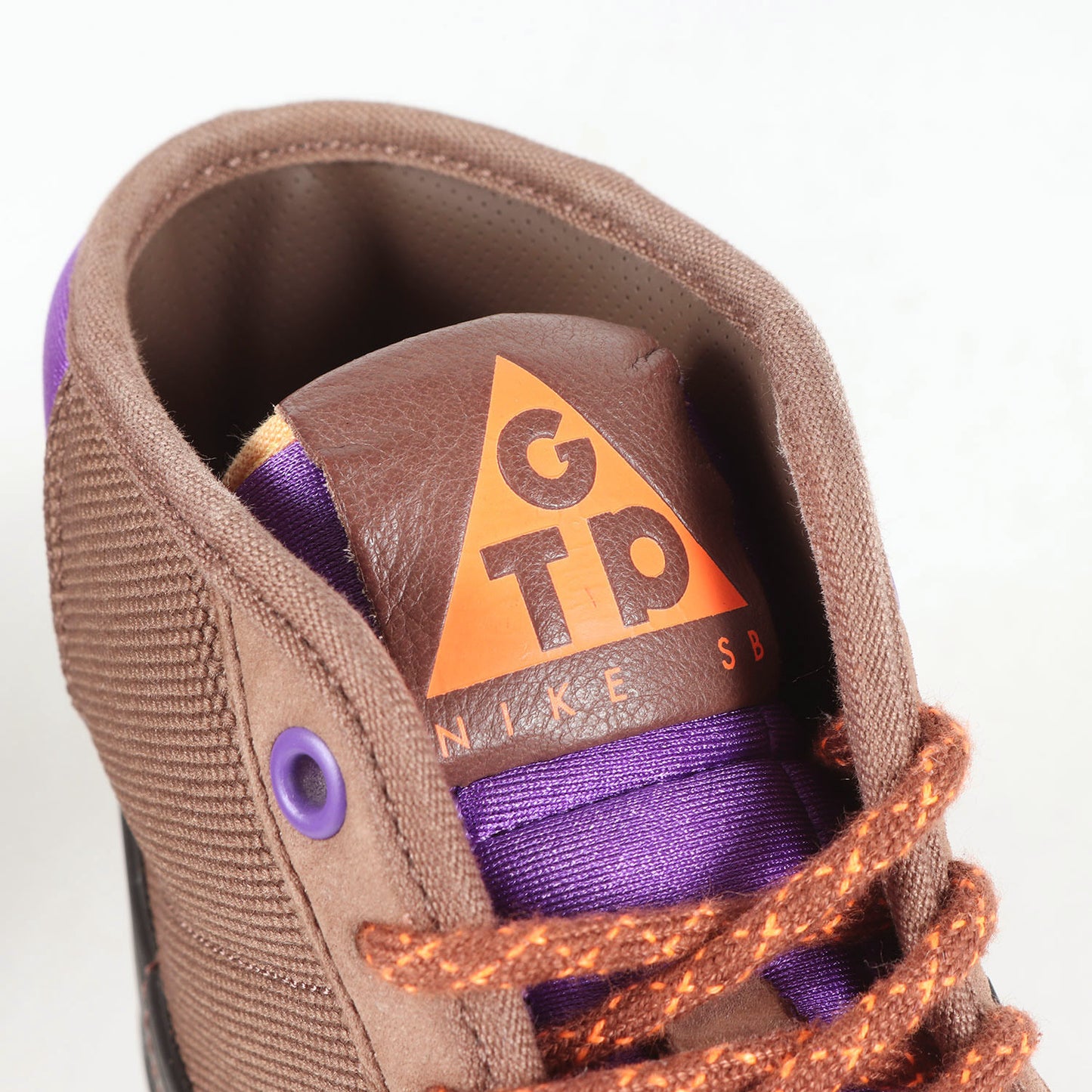 ×GRANT TAYLOR SB ZOOM BLAZER MID PRO GT (DC0615-200)