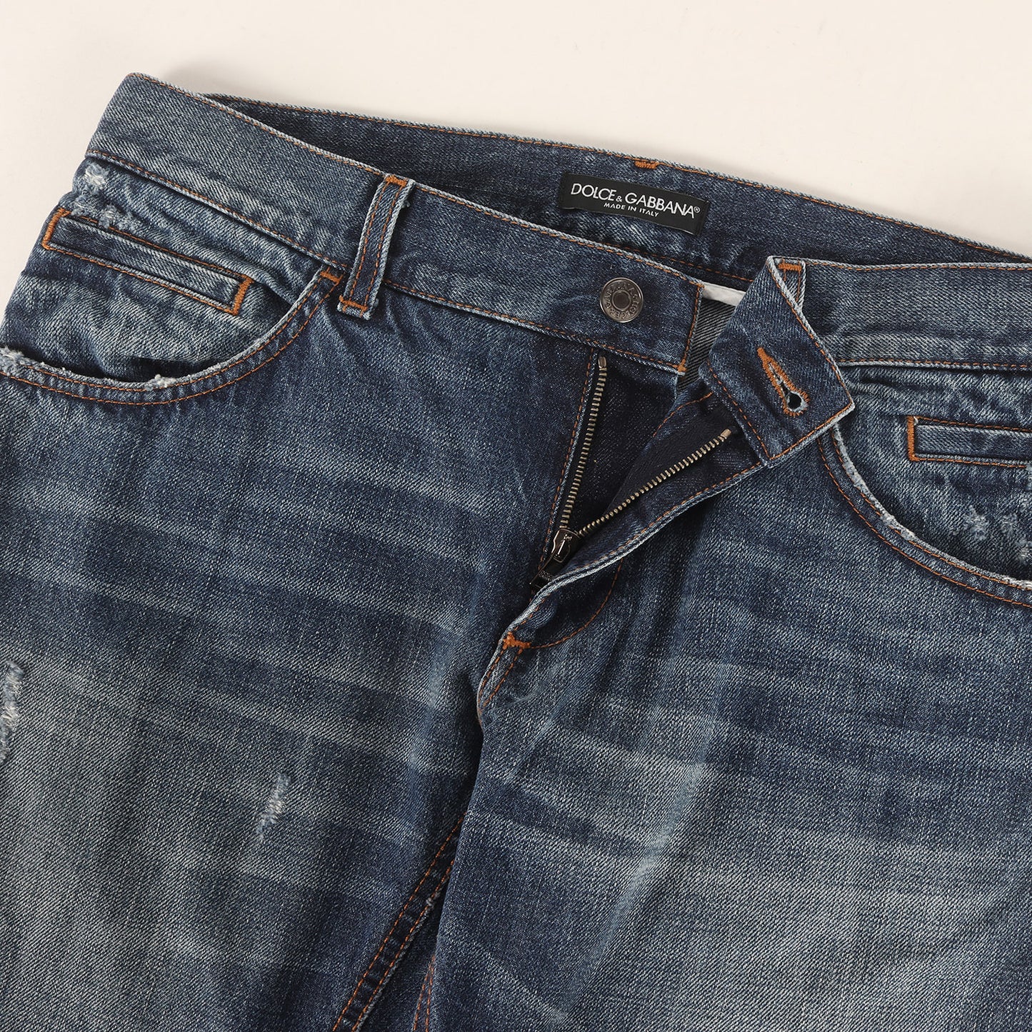 ロゴプレート付き ヴィンテージ加工 デニムパンツ(CLASSIC 14)
