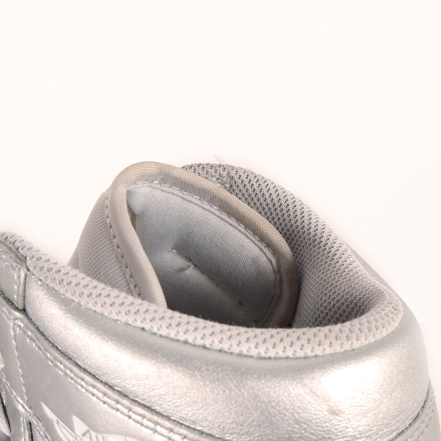 AIR JORDAN 1 HIGH GOLF GIFT GIVING (FD6815-101)