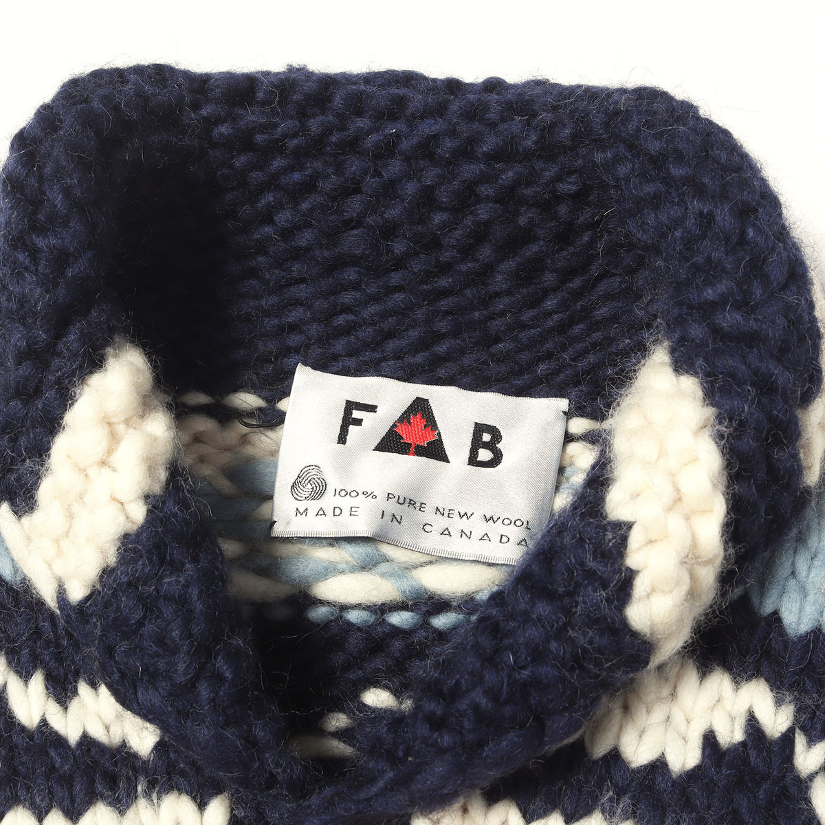 トナカイ柄 カウチン ニット ウッドボタン ショールカラー カーディガン / カナダ製 FAB