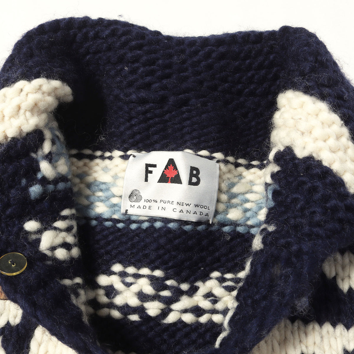 トナカイ柄 カウチン ニット ウッドボタン ショールカラー カーディガン / カナダ製 FAB