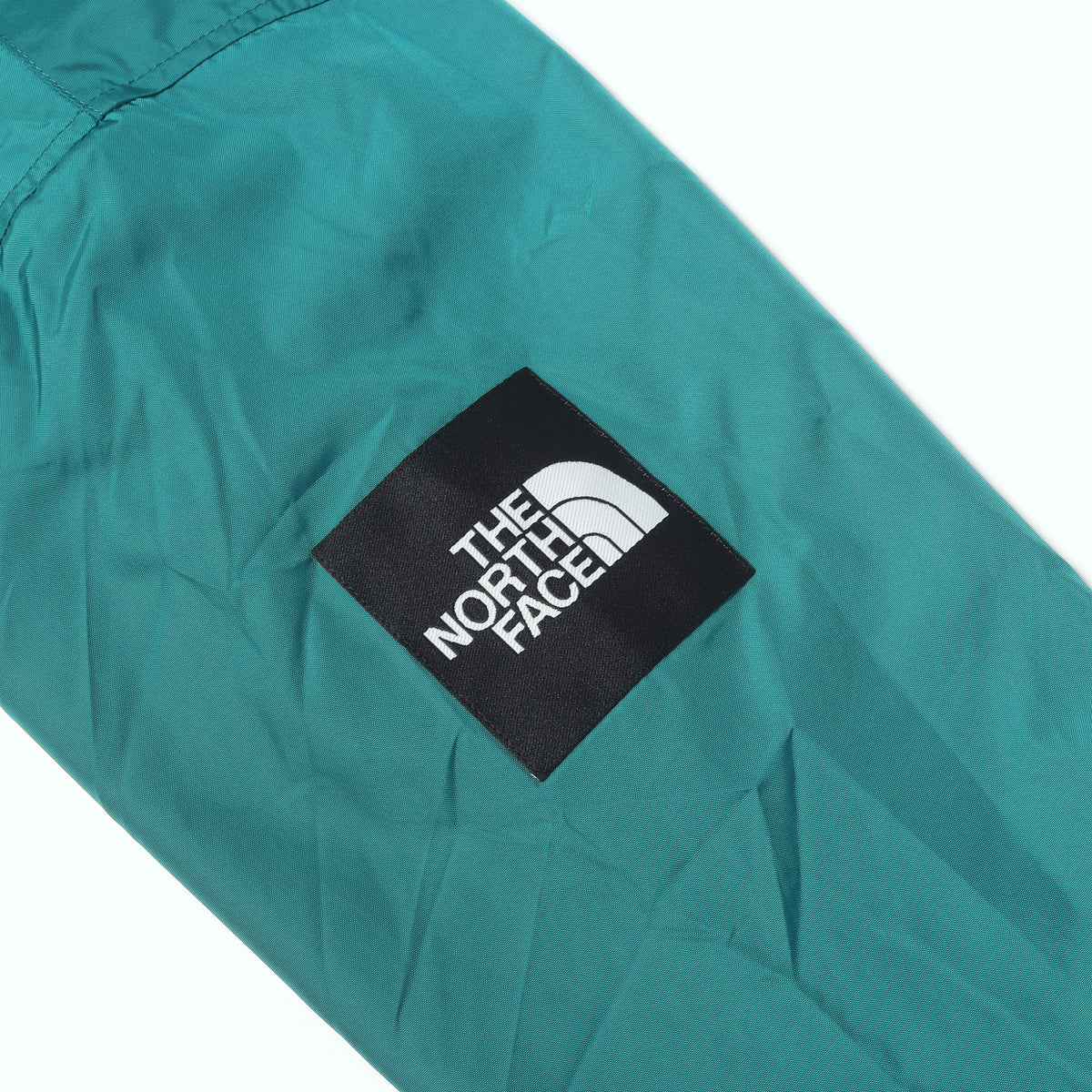 ナイロン コーチジャケット (The Coach Jacket)