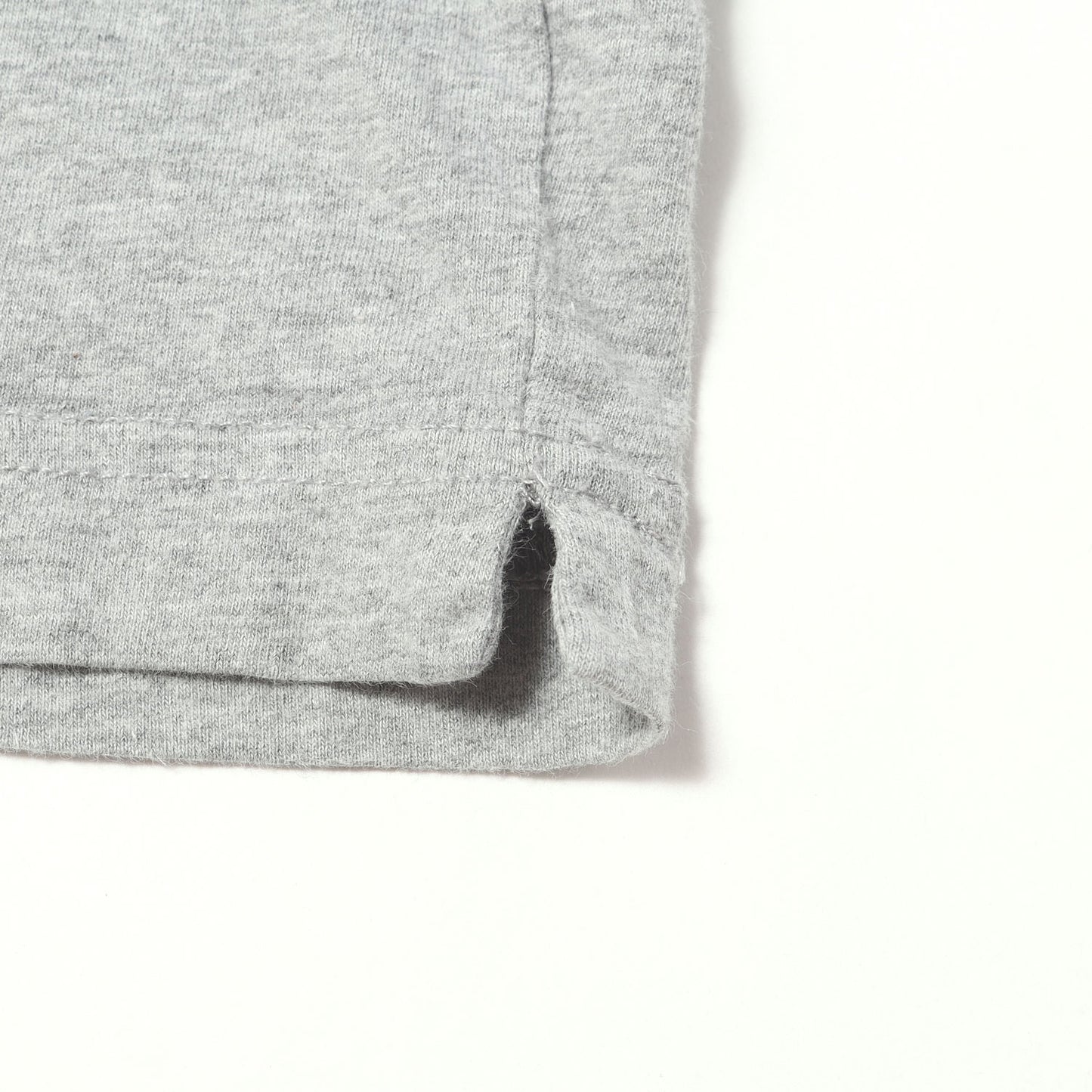 ロゴワッペン付き ポケット Tシャツ(MAGLIA T-SHIRT)
